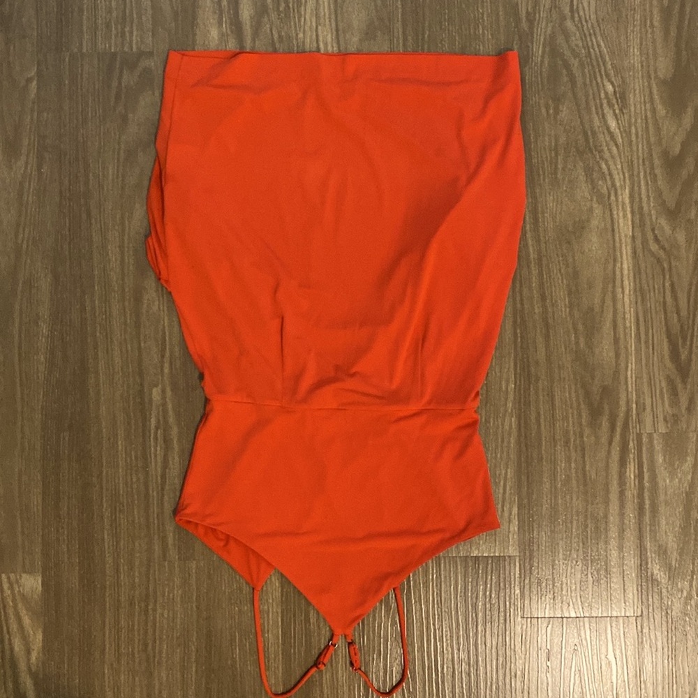 BCBG red knit criss cross dress